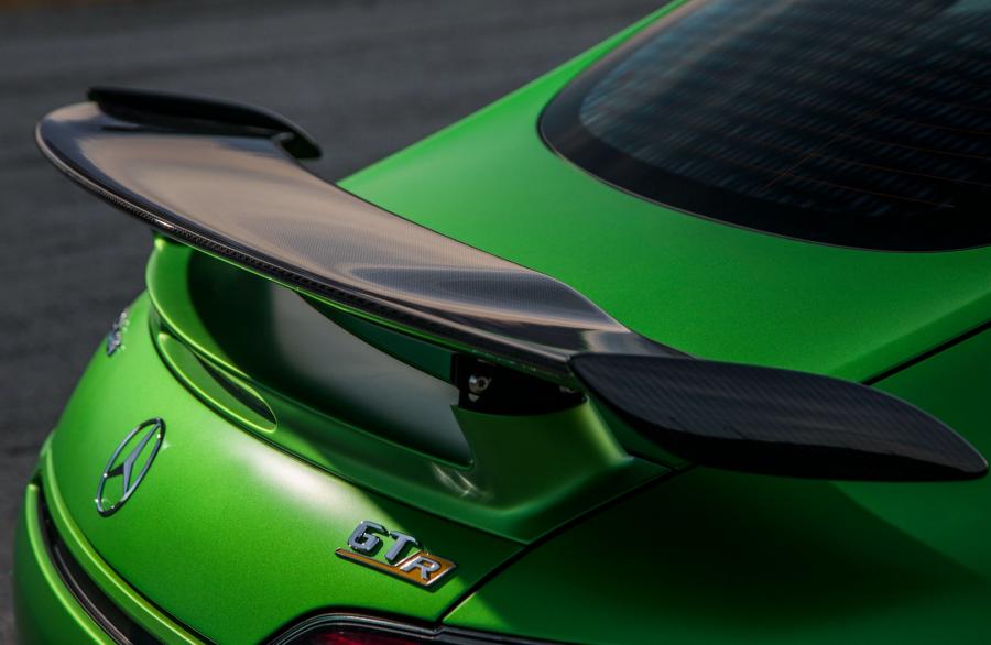 Детали экстерьера Mercedes-AMG GT R (C190) 2017 года  (NA) (фото 22 из 40)